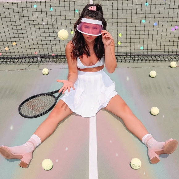 Dresses & Skirts - White pleated tennis or school girl mini skirt